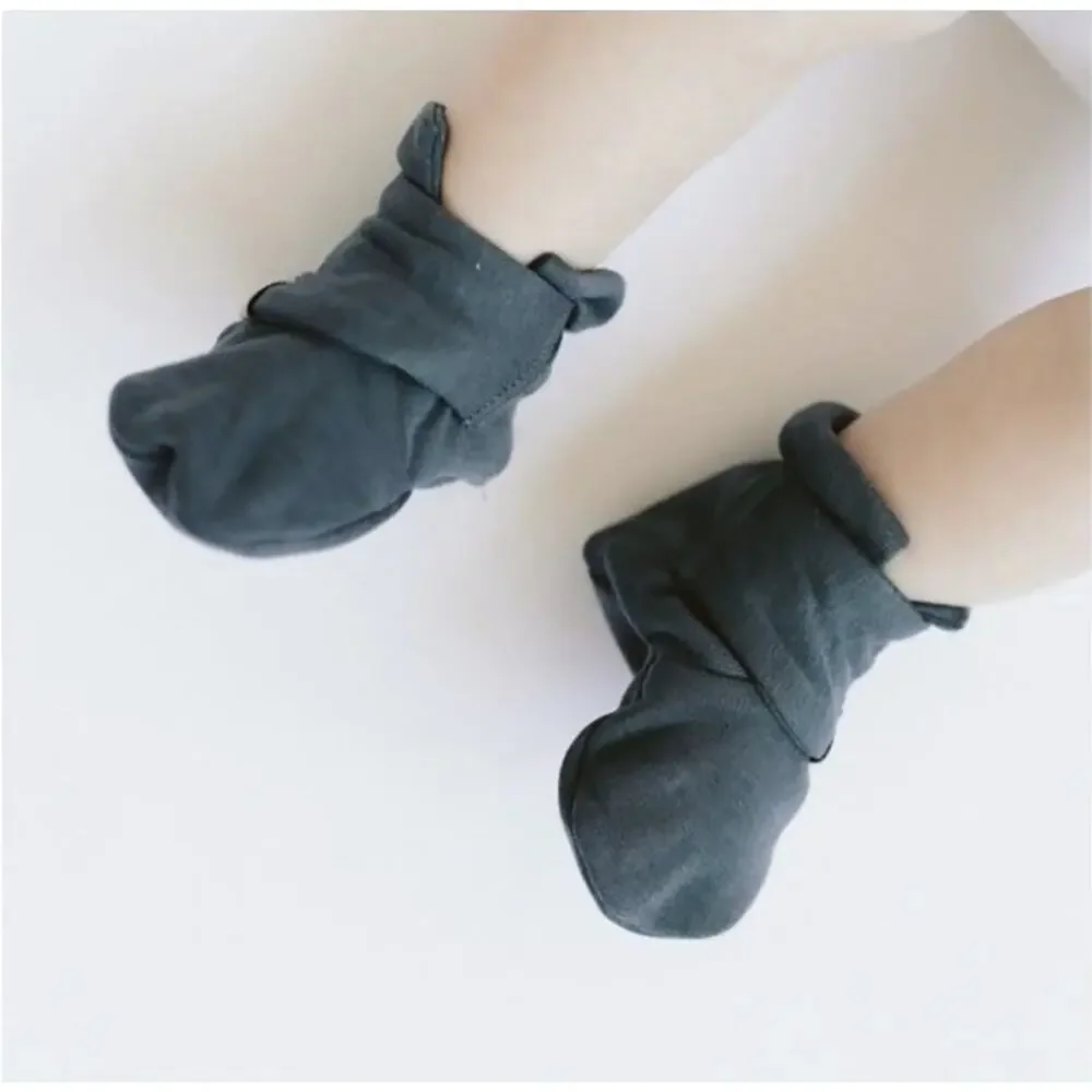 Goumi Baby Booties Size 0-3‎ Months Stay On Boot Organic Bamboo Midnight Black